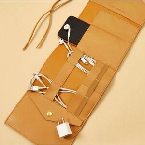 Glass Ladder & Co Tan Leather Tech Organizer with Envelope Closure